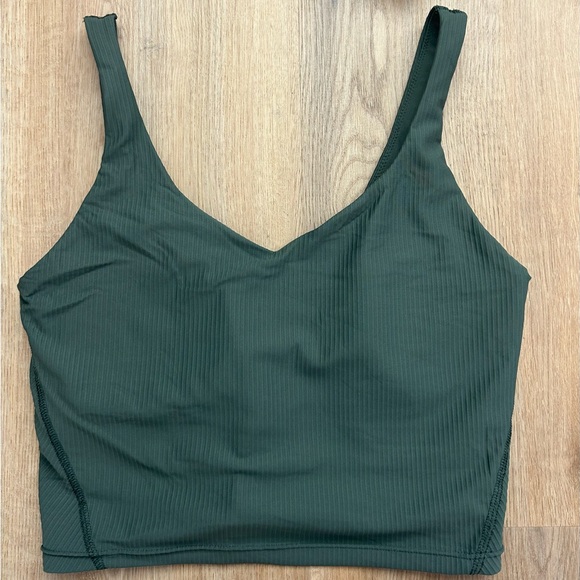 Old Navy Active Ribbed Tank - Picture 1 of 3